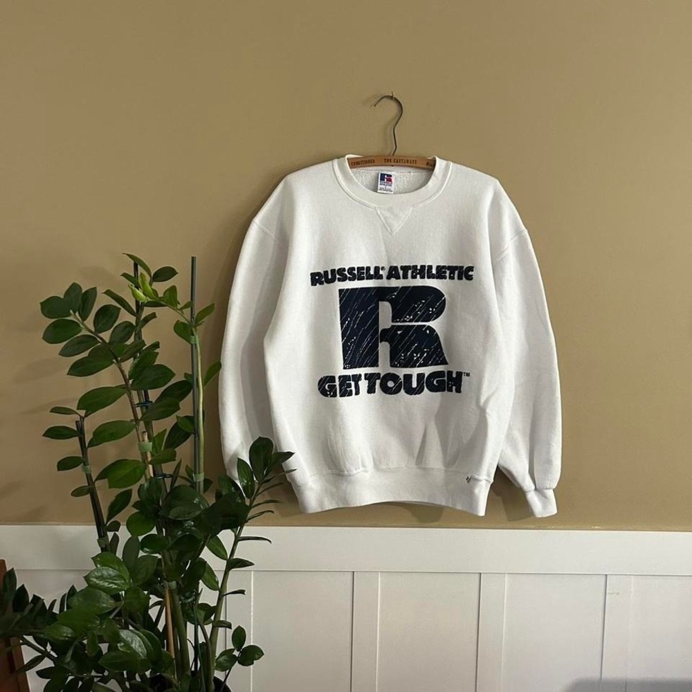 Vintage 90s made USA White and navy‎ Russell Athletic crewneck sweatshirt Size L